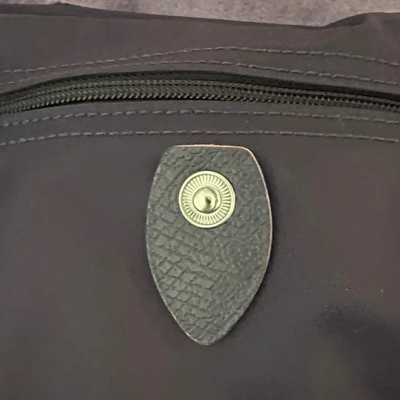 Longchamps deep purple (bilberry) with mauve accents Backpack NWOT - Picture 6 of 8